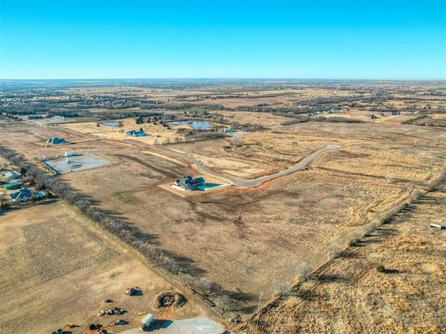 8565 NW 210th Road, Edmond, OK 73025