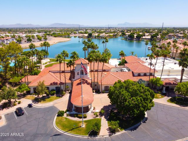 2109 E MALLARD Court, Gilbert, AZ 85234