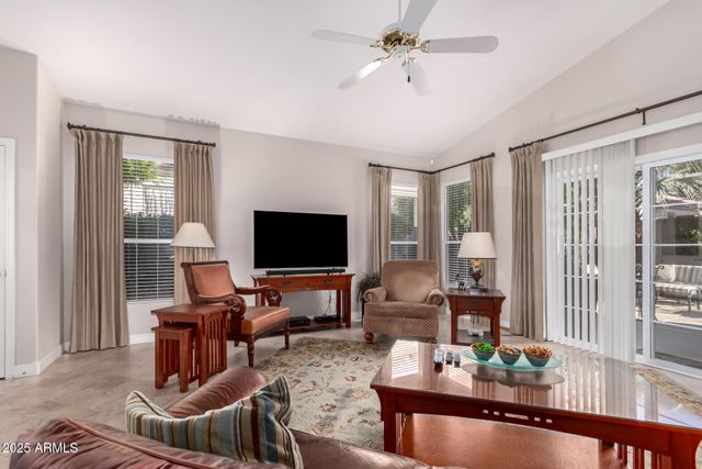 2109 E MALLARD Court, Gilbert, AZ 85234