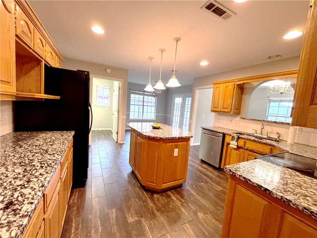 221 Colorado Avenue, Springdale, AR 72764