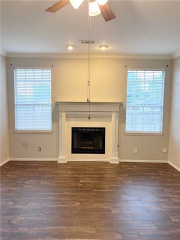 221 Colorado Avenue, Springdale, AR 72764