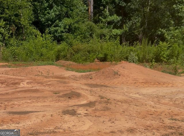 195 Keys Ferry Road, Jackson, GA 30233