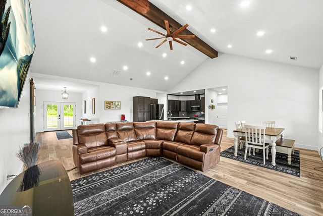 195 Keys Ferry Road, Jackson, GA 30233