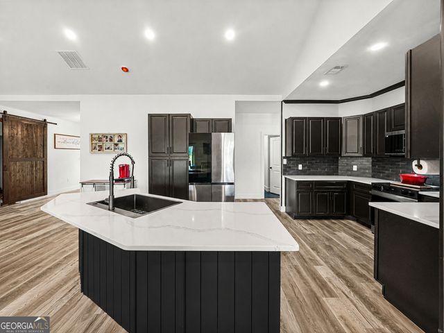 195 Keys Ferry Road, Jackson, GA 30233