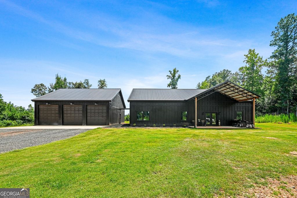 195 Keys Ferry Road, Jackson, GA 30233