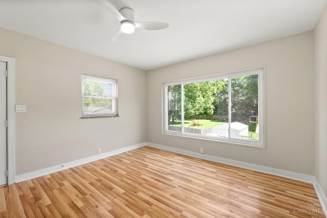 928 Oak Avenue, Wyoming, OH 45215