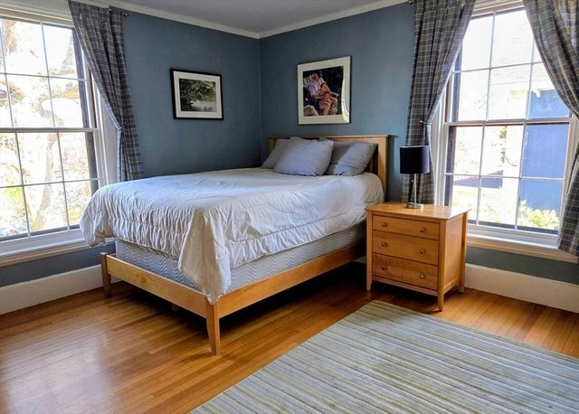 14 South St, Grafton, MA 01519