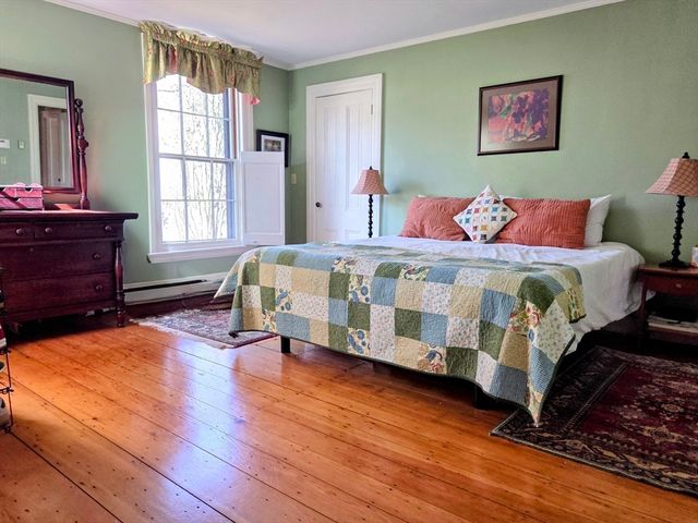 14 South St, Grafton, MA 01519