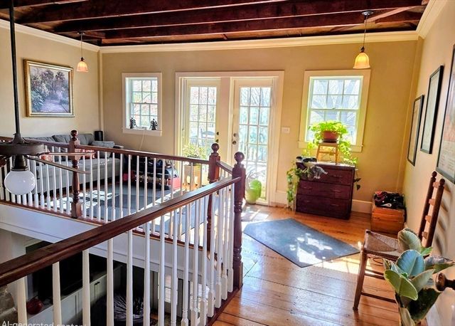 14 South St, Grafton, MA 01519