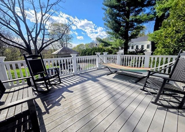 14 South St, Grafton, MA 01519