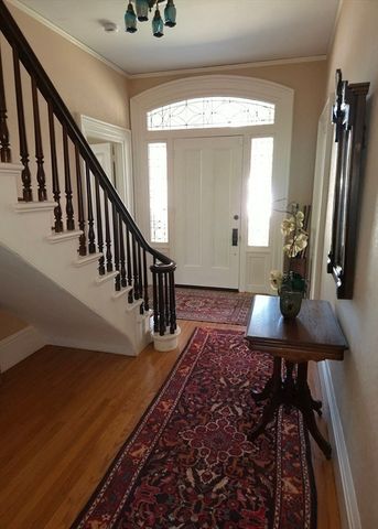 14 South St, Grafton, MA 01519