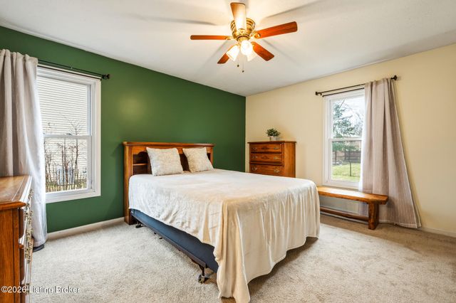 4015 Handley Ave, Louisville, KY 40218