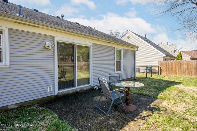 4015 Handley Ave, Louisville, KY 40218