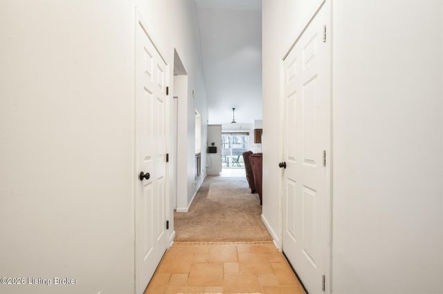 4015 Handley Ave, Louisville, KY 40218