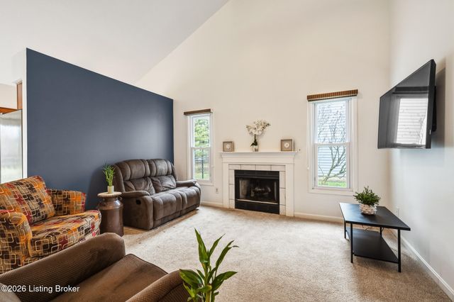 4015 Handley Ave, Louisville, KY 40218