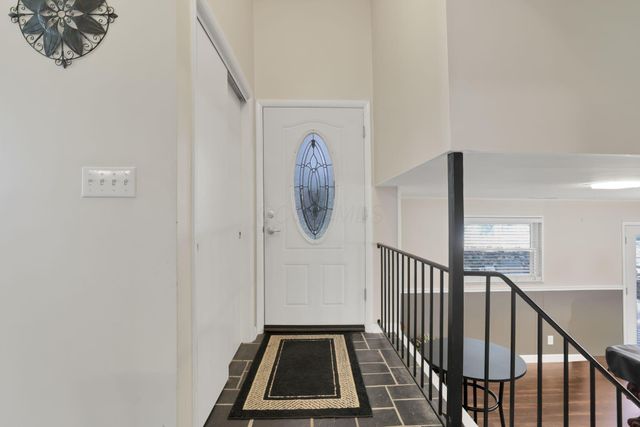 3572 Hazelton Etna Road, Alexandria, OH 43001