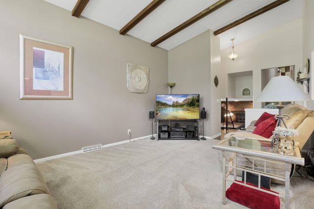 3572 Hazelton Etna Road, Alexandria, OH 43001