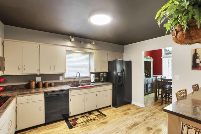 3572 Hazelton Etna Road, Alexandria, OH 43001