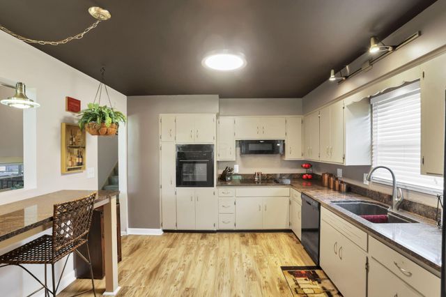 3572 Hazelton Etna Road, Alexandria, OH 43001