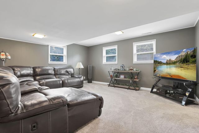 3572 Hazelton Etna Road, Alexandria, OH 43001