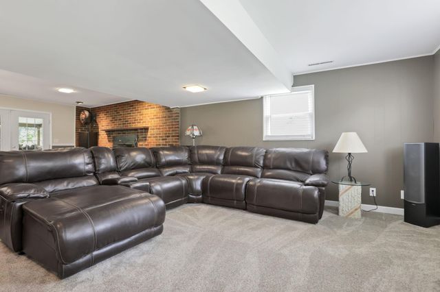 3572 Hazelton Etna Road, Alexandria, OH 43001