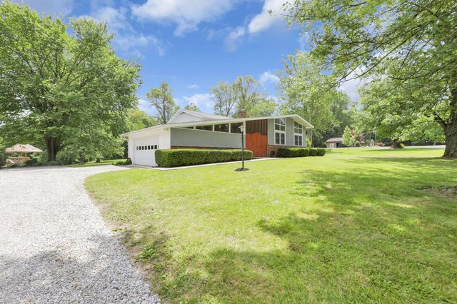 3572 Hazelton Etna Road, Alexandria, OH 43001