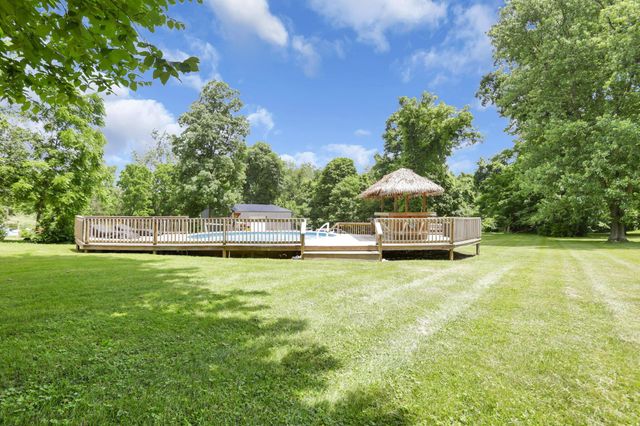 3572 Hazelton Etna Road, Alexandria, OH 43001