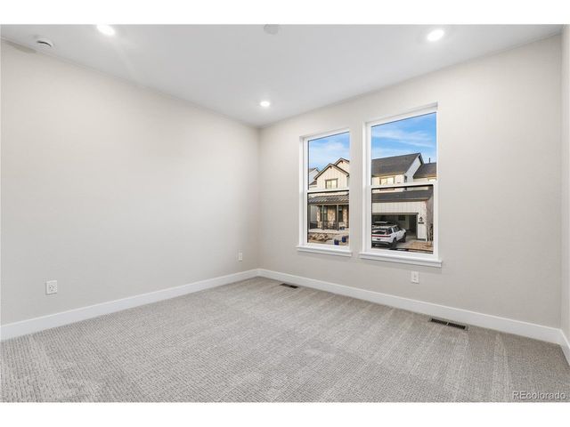 8770 Summerwalk Trl, Littleton, CO 80125