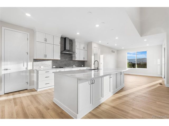 8770 Summerwalk Trl, Littleton, CO 80125