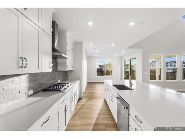 8770 Summerwalk Trl, Littleton, CO 80125