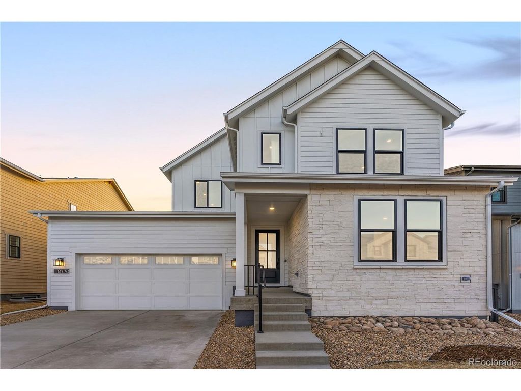 8770 Summerwalk Trl, Littleton, CO 80125