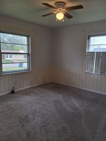 1211 Webb, Henderson, TX 75654