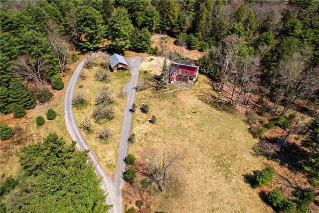 1 Bradford Road, Forestburgh, NY 12777