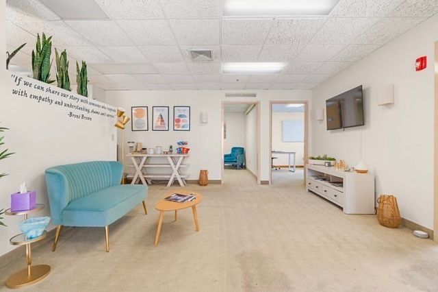 333 North Ave 2, Wakefield, MA 01880