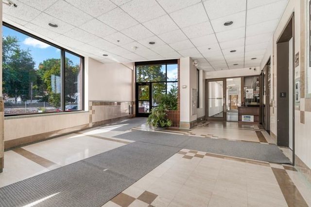 333 North Ave 2, Wakefield, MA 01880