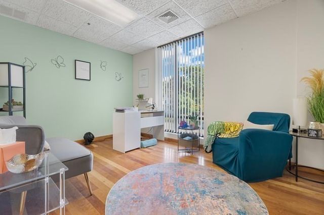 333 North Ave 2, Wakefield, MA 01880