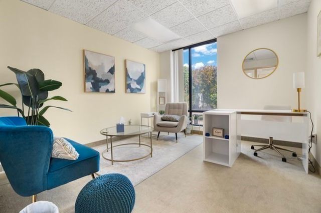 333 North Ave 2, Wakefield, MA 01880