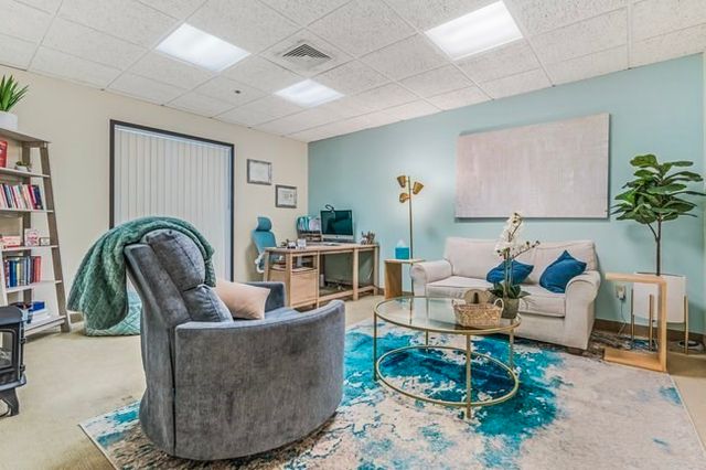 333 North Ave 2, Wakefield, MA 01880