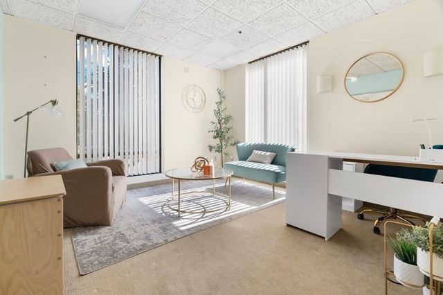 333 North Ave 2, Wakefield, MA 01880