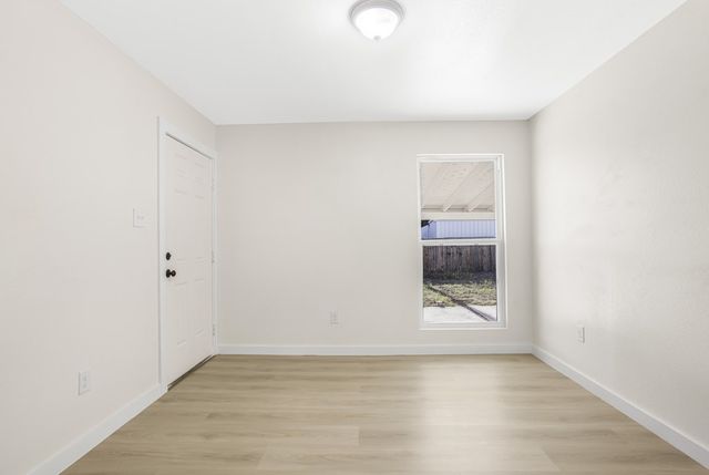 1913 N Lincoln Ave, Odessa, TX 79761