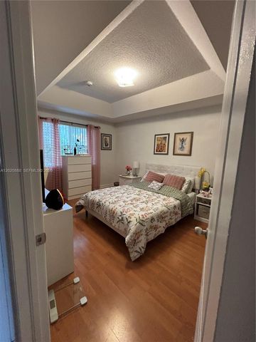 6920 NW 177th St Q101, Hialeah, FL 33015