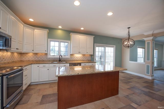 5163 Orchid Drive, West Lafayette, IN 47906