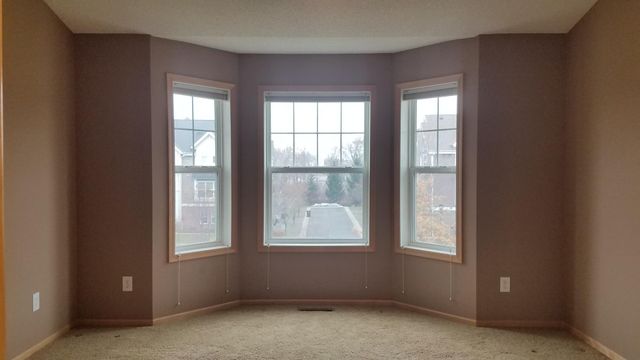 11749 Emery Village Drive N, Champlin, MN 55316