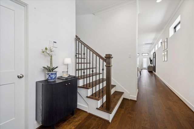 618 E 28th Street, Houston, TX 77008