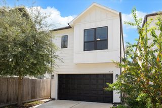 618 E 28th Street, Houston, TX 77008
