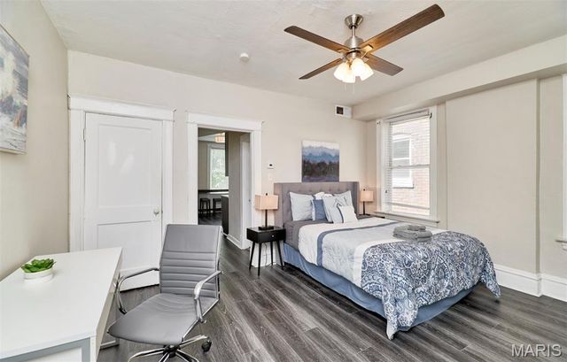 4930 Wise Avenue, St Louis, MO 63110