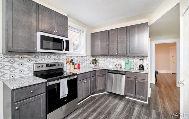4930 Wise Avenue, St Louis, MO 63110