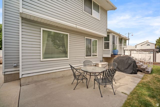 1066 W COVEWOOD PL, West Jordan, UT 84088