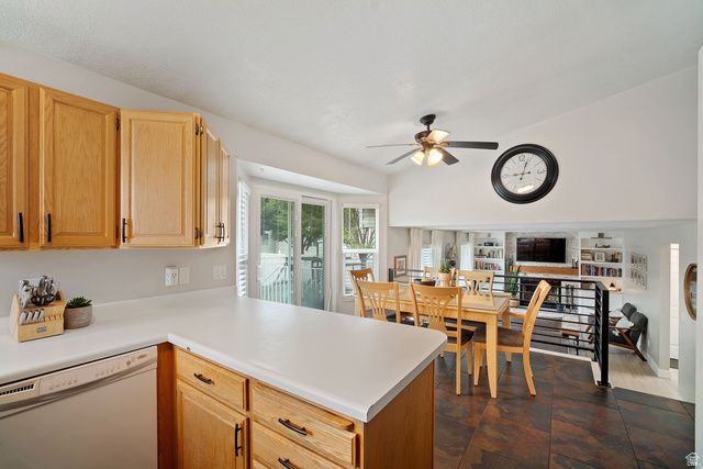 1066 W COVEWOOD PL, West Jordan, UT 84088