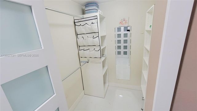 1421 SW 104th Avenue, Pembroke Pines, FL 33025